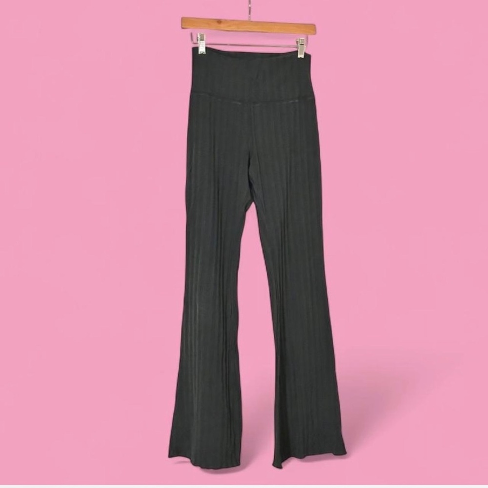 offline by aerie flared pinstripe leggings